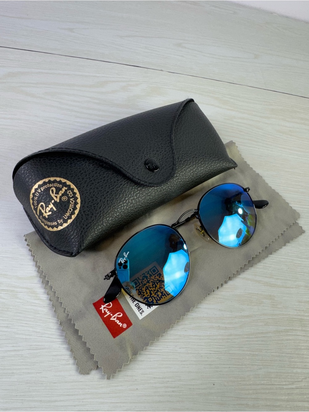 Ray-ban RB3447 002/40 Round Blue Flash Sunglasses
